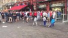 Hinchas ingleses se burlaron de niños que pedían limosna en Lille