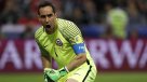 Claudio Bravo se hizo gigante y le dio el triunfo a Chile ante Portugal por penales