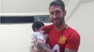 La conmovedora historia detrás del encuentro de Sergio Ramos con un bebé israelí