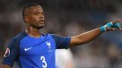 Patrice Evra fue expulsado por patada en la cabeza a un hincha de su propio equipo