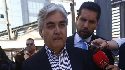  Cónsul permite a la Fiscalía revisar sus cuentas  