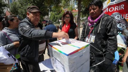   Bolivianos realizaron una 