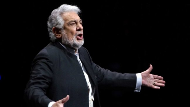  Mezzosoprano española defendió a Plácido Domingo  