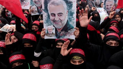  Paquistaníes protestan contra EE.UU. por asesinato de Soleimani  