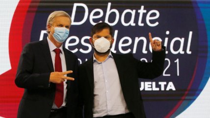  Gabriel Boric y José Antonio Kast se enfrentaron en debate de Archi  