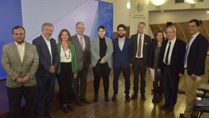   Chile abrió ciclo de seminarios 