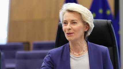  Von der Leyen hará anuncios en materia de energía y tecnología en su visita por Chile  