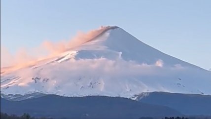   Alcalde llamó a visitar Pucón pese a la alerta naranja del Volcán Villarrica 