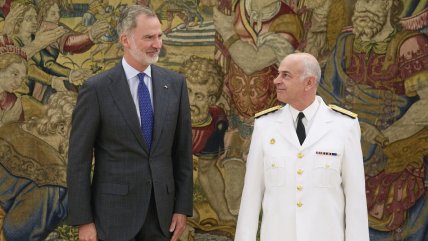   Rey de España recibió en Madrid al comandante en jefe de la Armada de Chile 