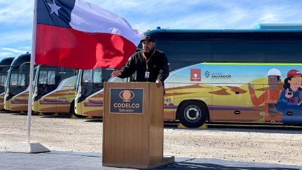   Codelco Salvador estrenó 30 buses eléctricos para trabajadores 