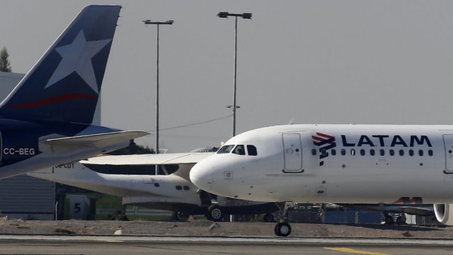  EEUU ordenó revisión de 895 aviones Boeing por incidente de Latam  