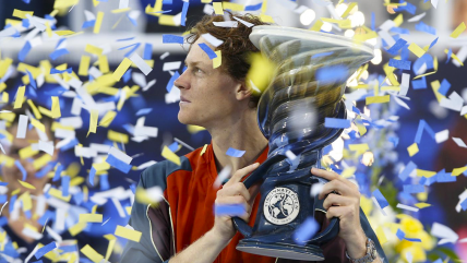   Sinner derribó a Tiafoe y consiguió su quinto título del año en el Masters de Cincinnati 