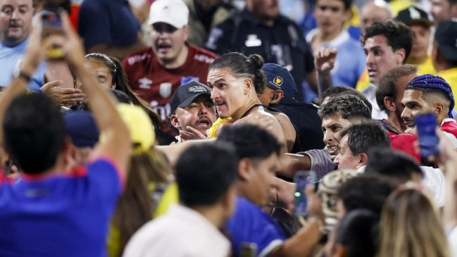  Darwin Núñez recibió cinco fechas de suspensión tras pelea en Copa América  