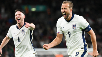   [VIDEO] Harry Kane anotó un doblete en su partido número 100 con la selección inglesa 