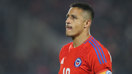   Alexis Sánchez se tratará en Barcelona para llegar a la fecha FIFA de noviembre 