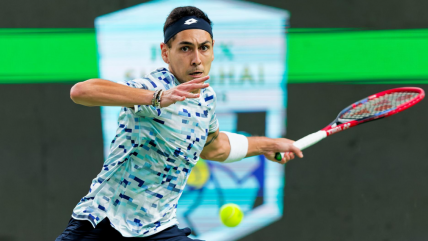  Tabilo se enfrenta a Stefanos Tsitsipas en París-Bercy  