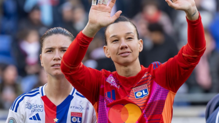   Christiane Endler celebró sus 100 partidos en Olympique de Lyon con aplastante goleada 