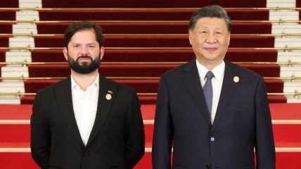  Cecilia Cifuentes: Hay que manejar con cuidado la cercanía con China  