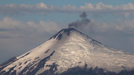  Gobierno reabrirá la ruta de ascenso al volcán Villarrica tras dos años  