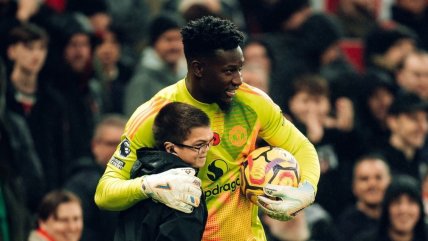   FIFPro premió al arquero André Onana por su labor humanitaria en África 