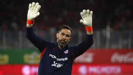   Claudio Bravo anunció gira por todo Chile a modo de despedida 