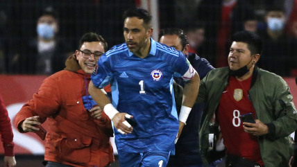   Bravo y su gira: Lo más significativo no es un último partido, es despedirme de todo Chile 